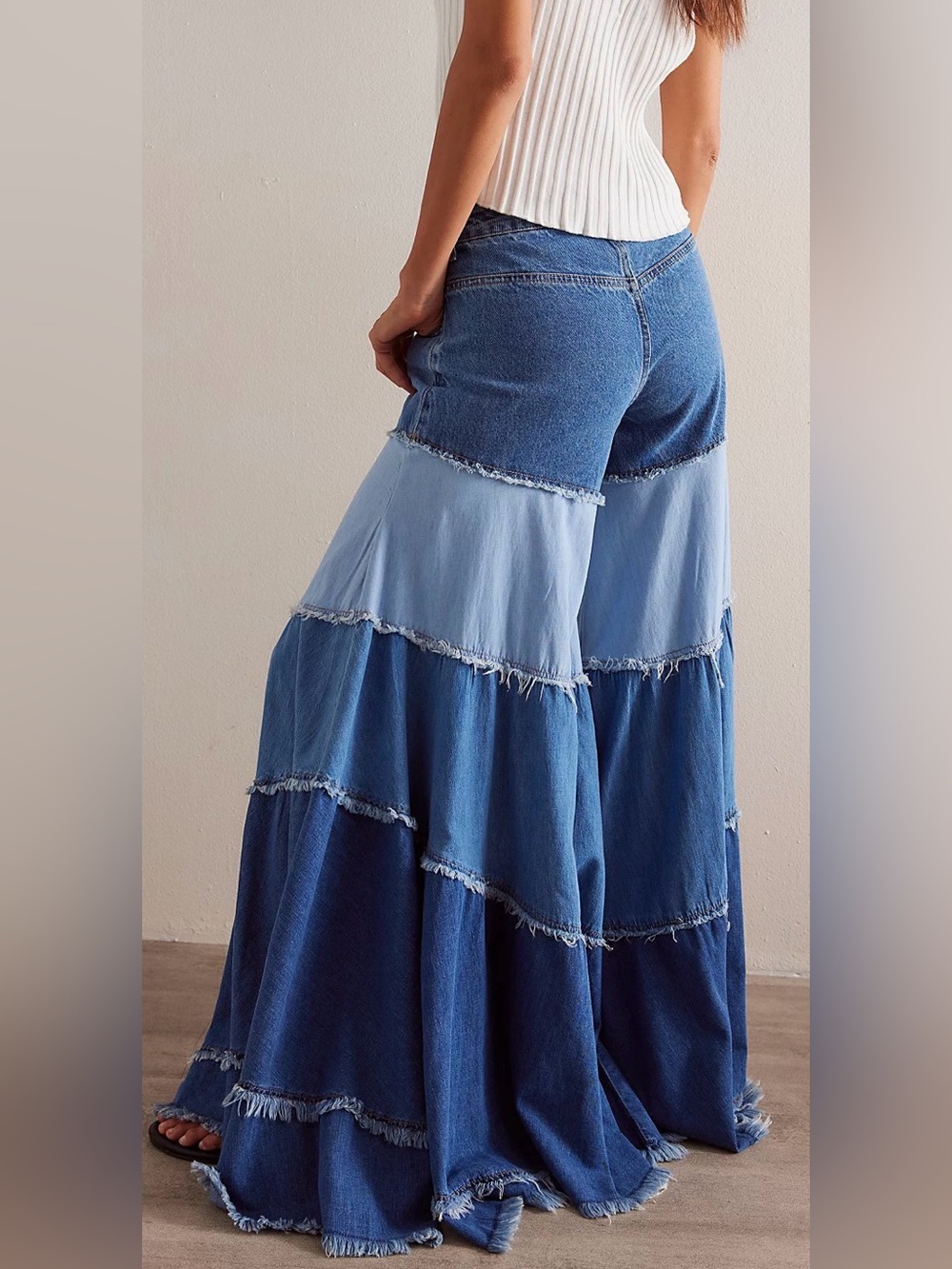 Free People We The Free "Dreamscape" Tiered Wide-Leg Jeans in a size 27.